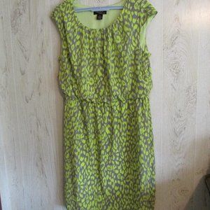 Signature by Robbie Bee Yellow & Gray Animal Print Drop Waist Dress